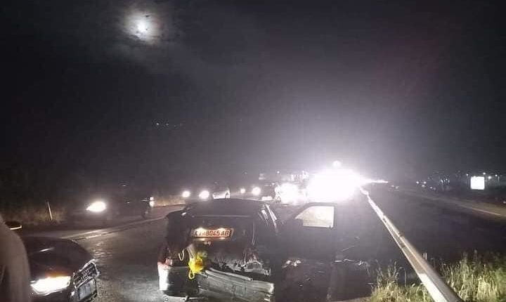Aksident i rëndë sonte në autostradën Tetovë Shkup  afër mbikalimit në Trebosh