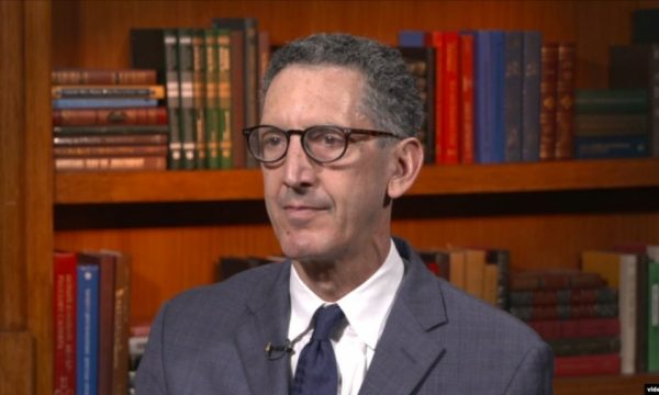 Joseph  Anëtarësimi i Kosovës dhe Serbisë në NATO  një mundësi për sukses historik të Trumpit