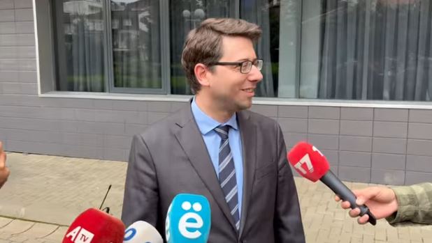 Murati VV për kryeparlametarin  Ne kemi bërë propozimin tonë  uroj të ketë reflektim nga partitë e tjera