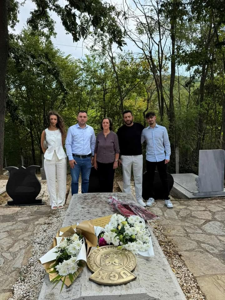 Çlirimtari Arben Krasniqi kujton të madhin Sabit Veselin