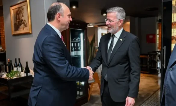 Gashi zhvillon takim me ambasadorin zviceran për prioritetet parlamentare