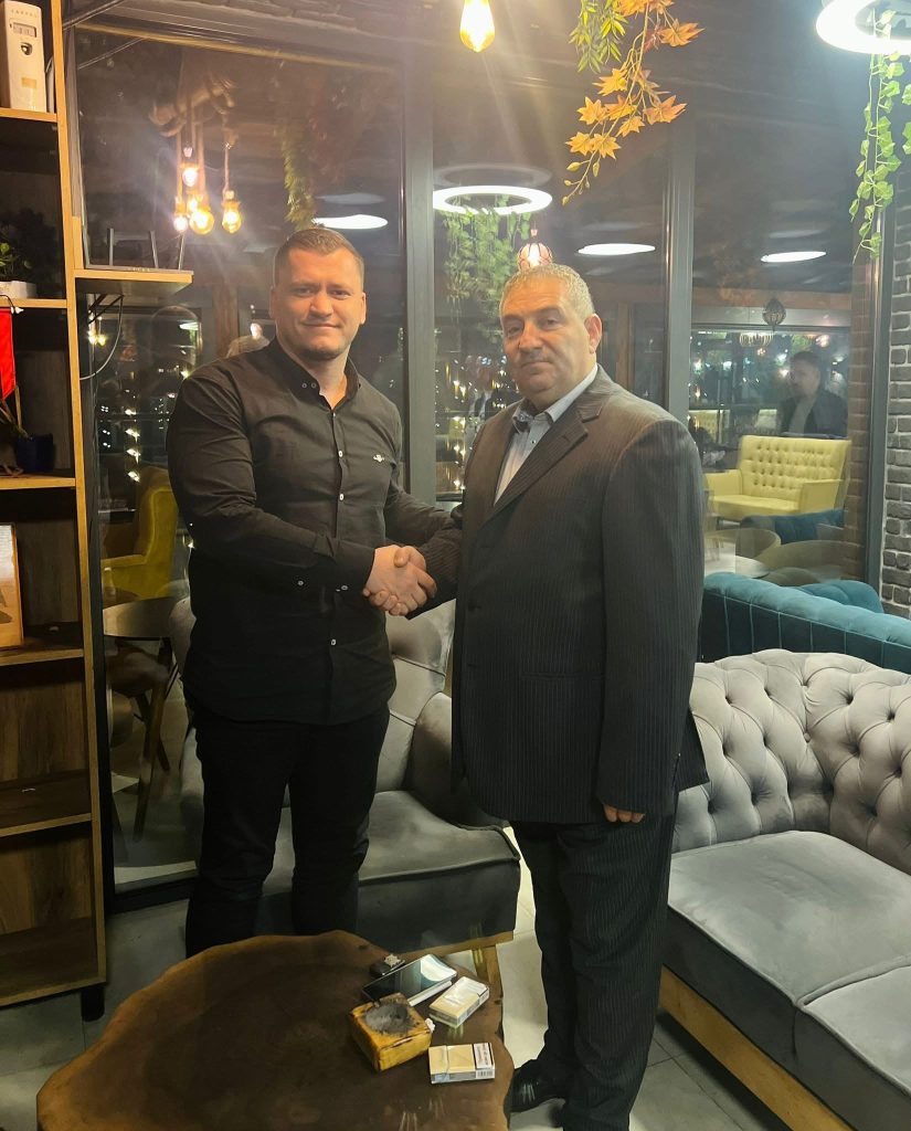 Haraçinë  tërhiqet kandidati i pavarur Fekri Bilalli  Do të mbështes Daut Beqirin