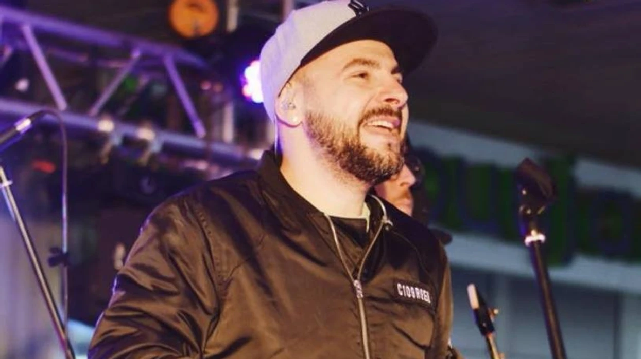 Zjarri në Koçan merr edhe një jetë – ndërron jetë këngëtari “Panço”
