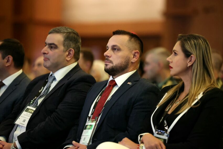 Ministri Maqedonci merr pjesë në panairin prestigjioz të mbrojtjes  AUSA 2025  në SHBA