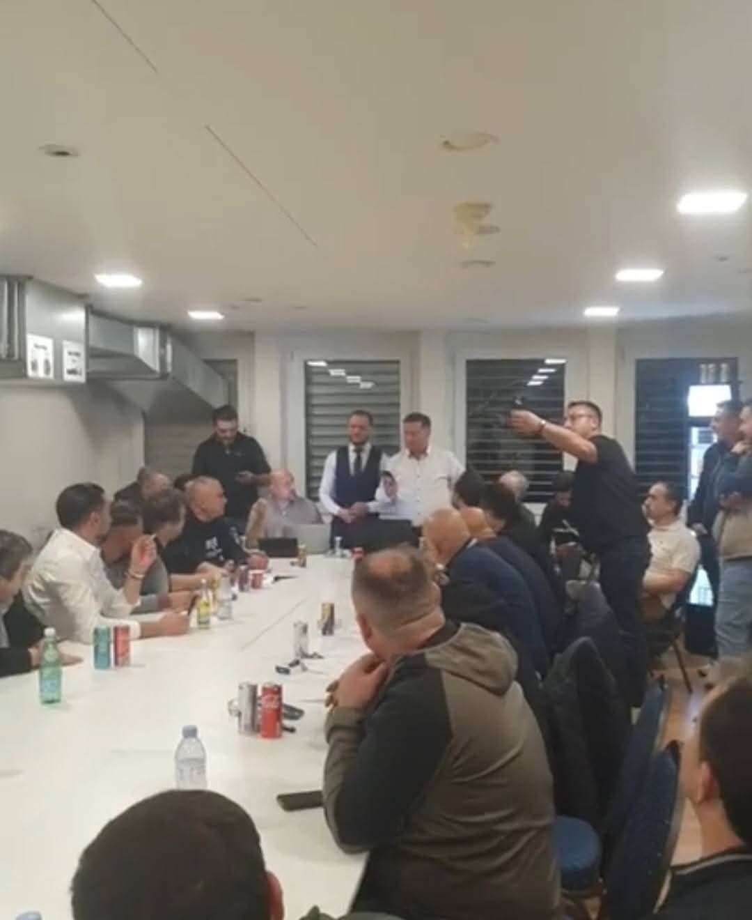 “Ne do të vijmë për Kërçovën sa herë të ketë nevojë” – rreth 5,000 mërgimtarë priten për zgjedhjet e 2 nëntorit