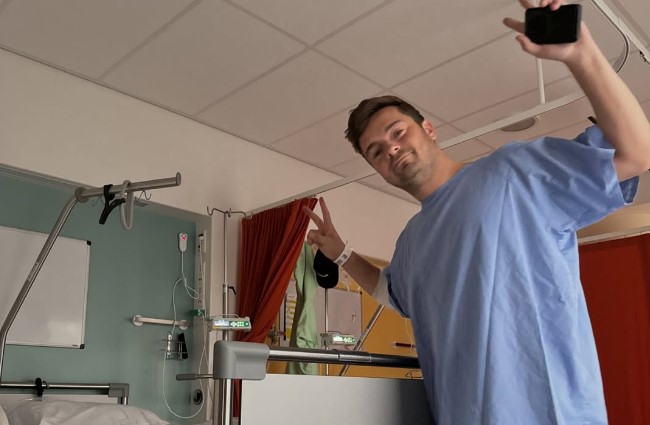 Dj të të njohur i ndodhë e papritura  anulon koncertin për një ndërhyrje të shpejt kirurgjikale