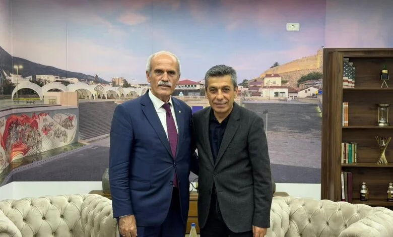 Takim në Çair: Mexhiti mirëpret ish-kryetarin e Bursës, Rexhep Altepe