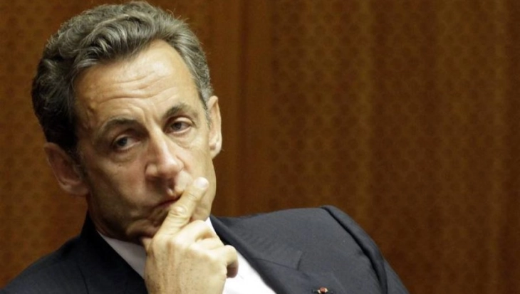Gjykata në Francë liron nga burgu ish presidentin Sarkozy