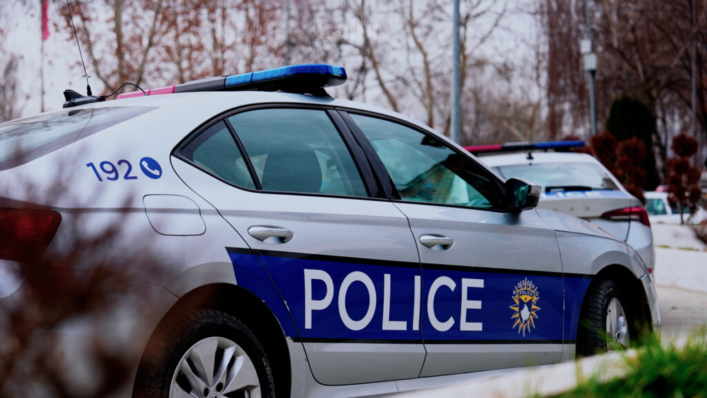 Përleshje mes  dy grupeve rivale  në Podujevë  tre persona të plagosur