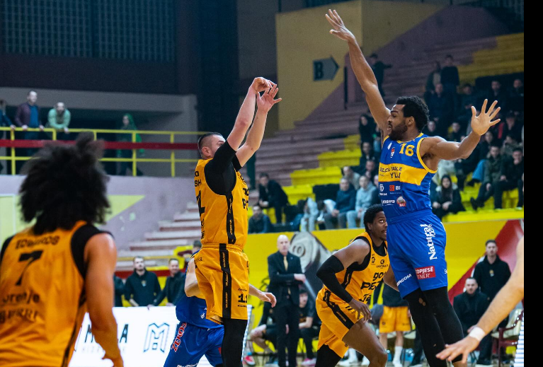 Sonte fillon play offi i Superligës së basketbollit  dueli i parë zhvillohet mes Yllit dhe Pejës