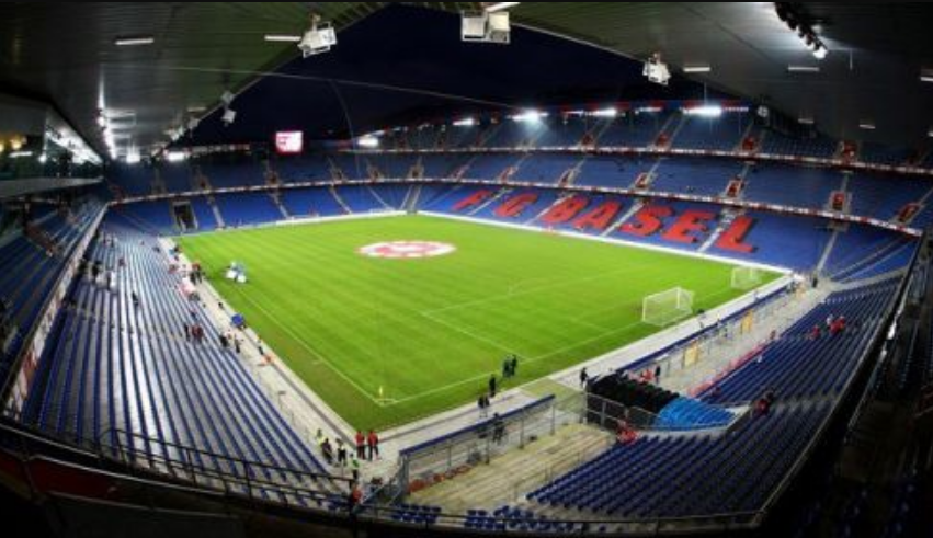 zjarri-perfshin-nje-pjese-te-stadiumit-te-baselit-shkakton-deme-te-medha