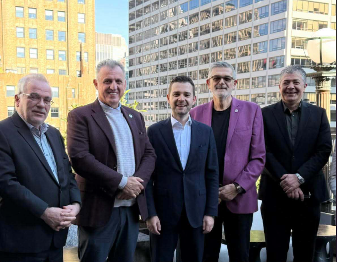 Këshilli Shqiptaro-Amerikan për Marrëdhënie i kërkon Mucunskit shqipen në provimin e Juriprudencës