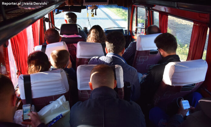 Incident në autobusin Tetovë Pirok  17 vjeçari sulmon fizikisht një 19 vjeçar