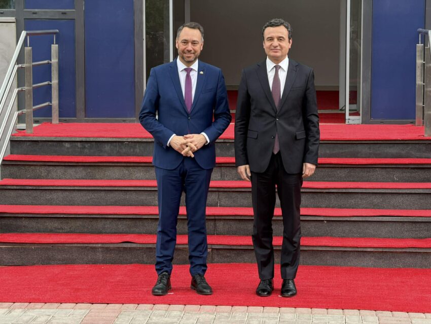 Kurti pret në takim zv kryeministrin dhe ministrin e Punëve të Jashtme të Belgjikës  Maxime Prévot